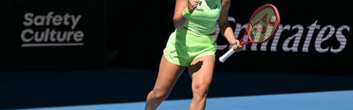 澳网开赛首日意外诞生首起惨案，王欣瑜搭档郑赛赛剑指大满贯冠军