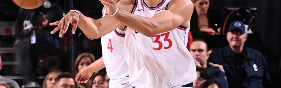 开云-最近一段时间的状态一塌糊涂，快船对于锋线老将的使用存在问题？